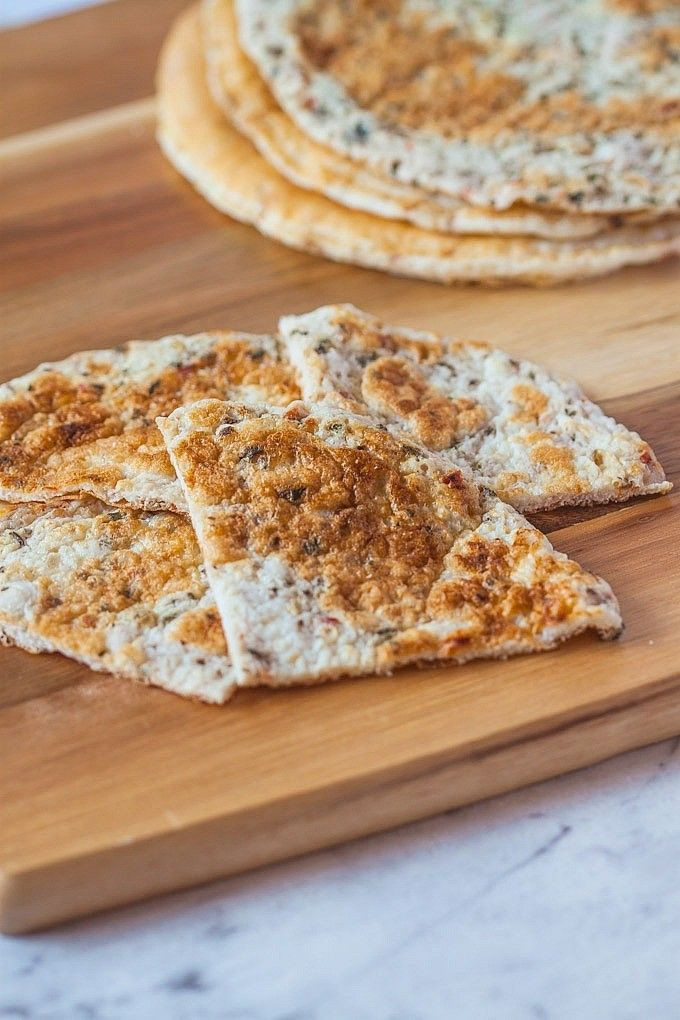 3 Ingredient Low Carb Bread
 3 Ingre nt Flatbread A high protein and low carb