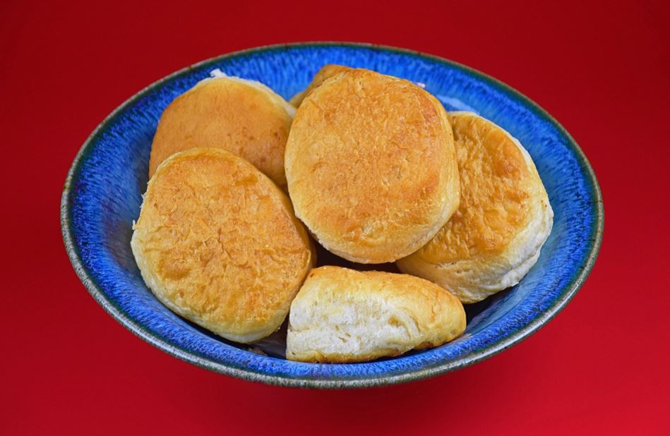 Air Fryer Keto Biscuits
 Keto Air Fryer Coconut Flour Cheesy Garlic Biscuits