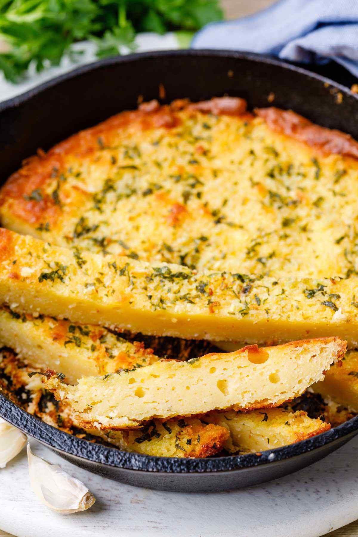 Best Keto Garlic Bread
 Garlic Butter Keto Skillet Bread Best Keto Garlic Bread