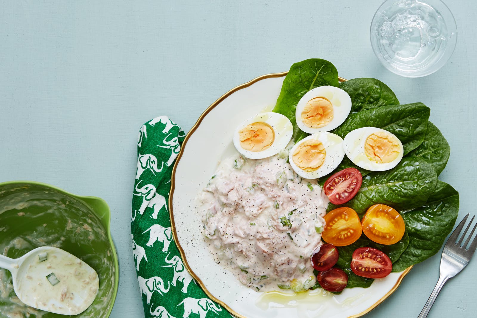 Cena Keto Videos
 Keto Tuna Salad with Boiled Eggs — Dairy Free Recipe