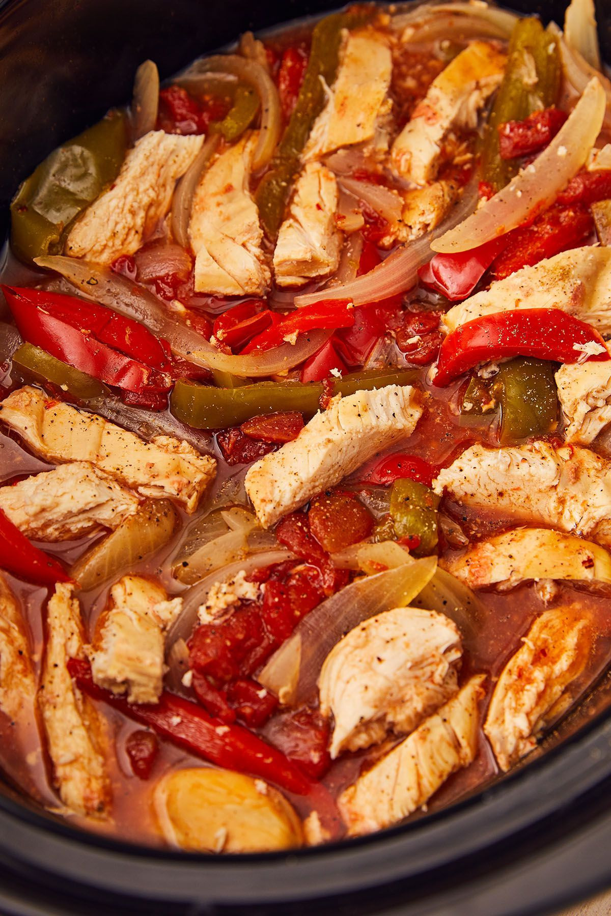 Chicken Fajitas Crockpot Keto
 Insanely Easy Weeknight Dinners To Try This Week