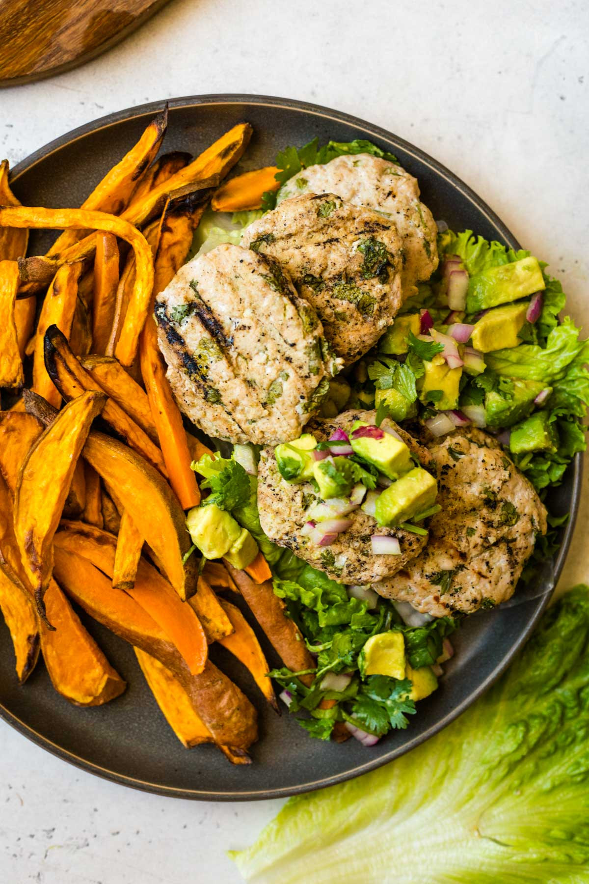 Cilantro Lime Chicken Keto
 Cilantro Lime Chicken Burgers with Avocado Salsa Paleo