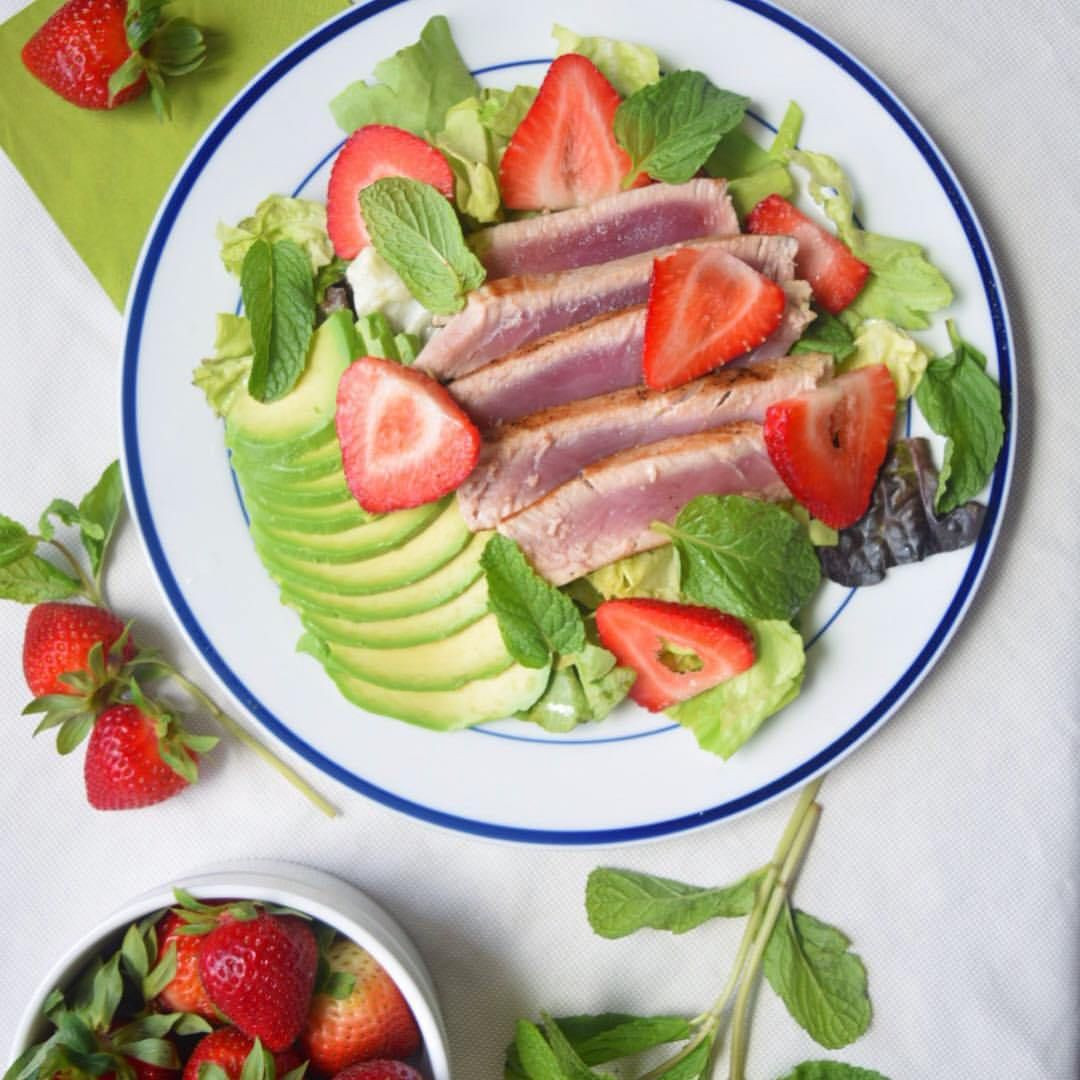 Clean Keto Recipes Dairy Free
 Ahi Tuna Strawberry Salad This healthy and light salad is