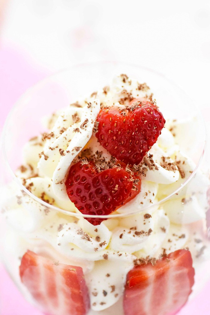 Cool Whip Keto Dessert
 Keto Whipped Cream Dessert with Strawberries & Chocolate