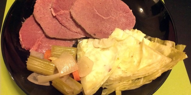 Corned Beef And Cabbage Crock Pot Keto
 Crockpot Corned Beef and Cabbage Caveman Keto