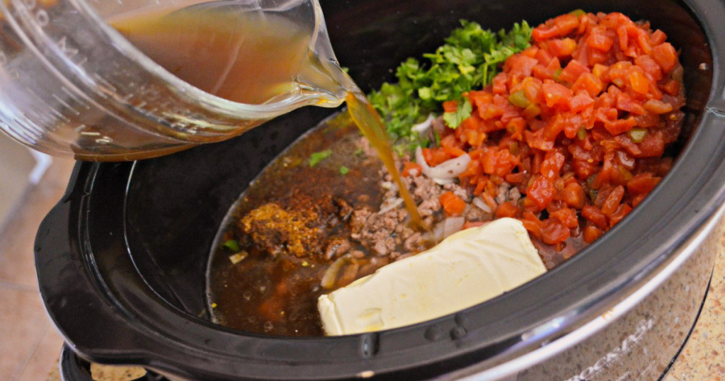 Crock Pot Keto Soup Recipes
 Make the Best Keto Taco Soup Recipe in Your Crockpot