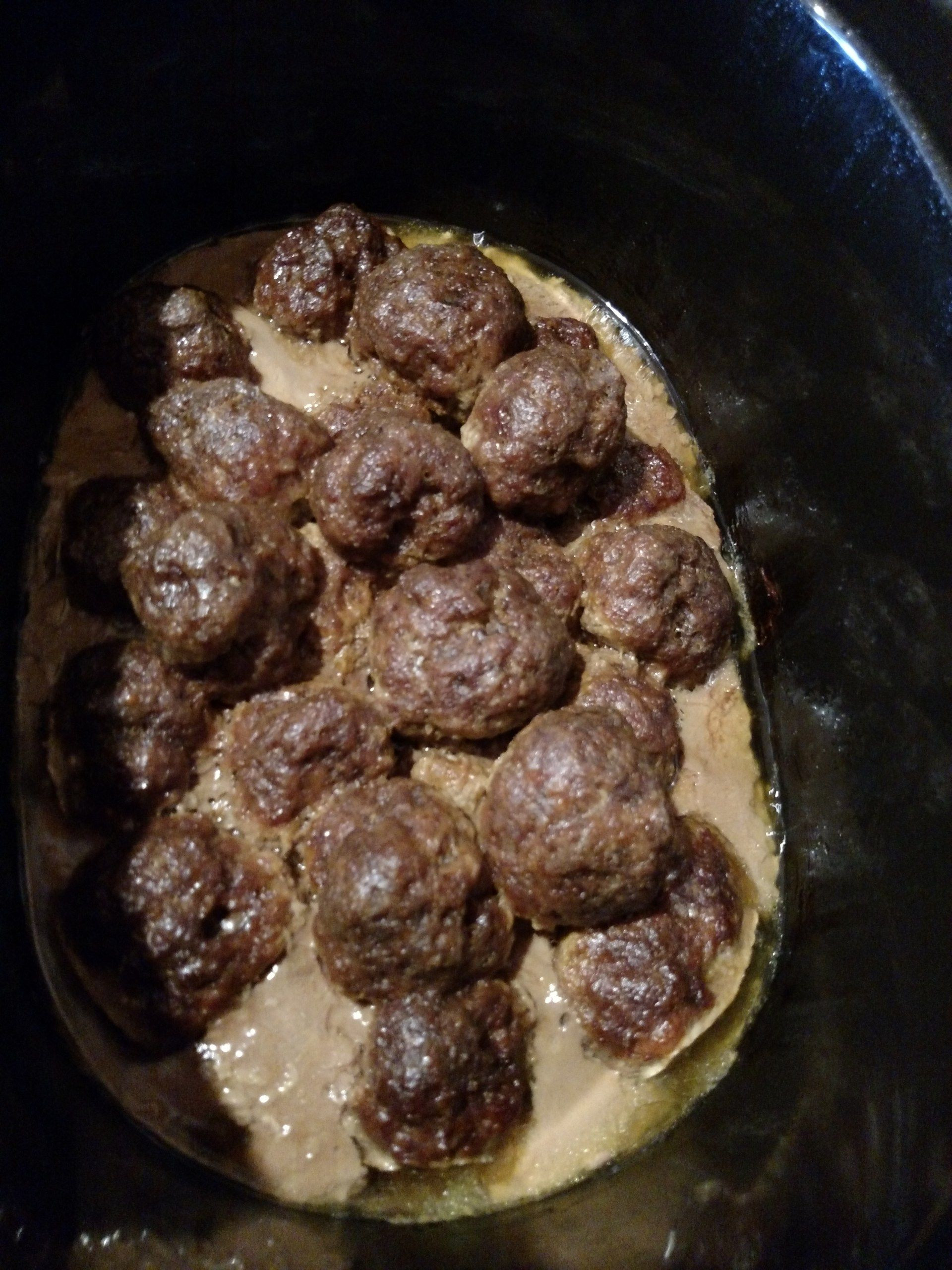 Crockpot Keto Meatballs
 3 Ingre nt Keto Crock Pot Meatballs Recipe