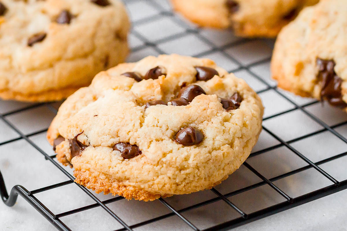 Dairy Free Keto Chocolate Chip Cookies
 Keto Chocolate Chip Cookies Recipe — Eatwell101