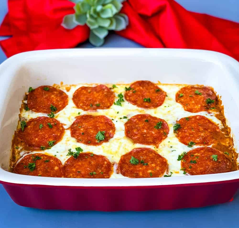 Ground Beef Keto Pizza
 Easy Keto Low Carb Pizza Casserole in 2020