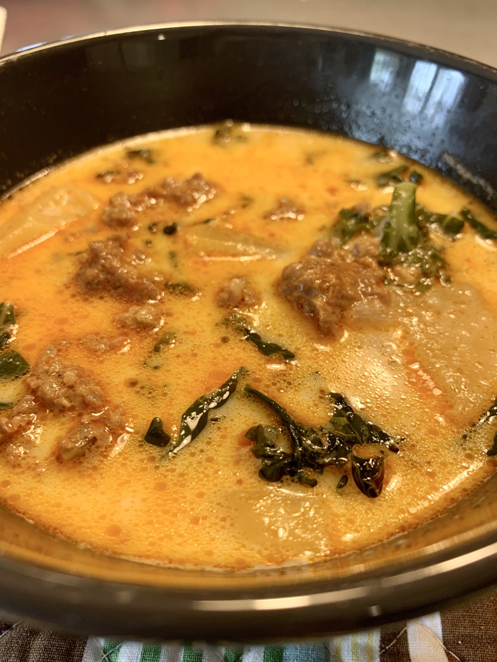 Instant Pot Keto Zuppa Toscana
 Keto Instant Pot Zuppa Toscana Cluttered Kitchen Keto