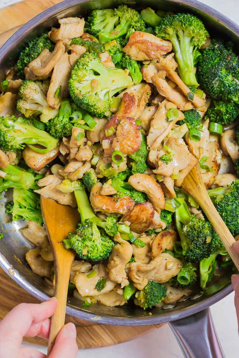 Instapot Keto Chicken And Broccoli Recipes Paleo Chicken and Broccoli Stir Fry Whole30 Keto Low
