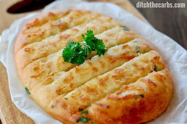 Keto Bread Almond Flour Mozzarella
 The Low Carb Diabetic Cheesy Garlic Bread using