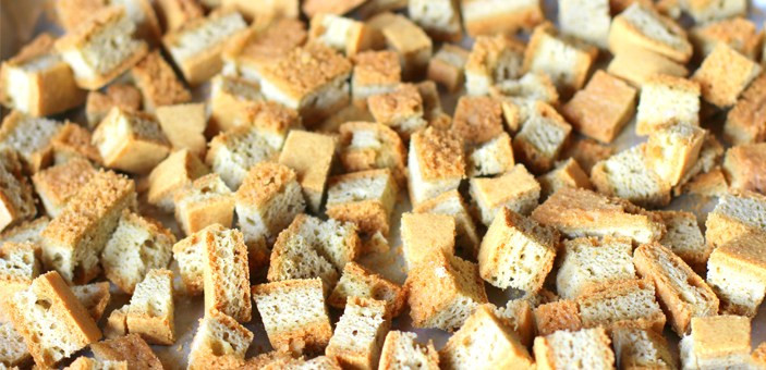 Keto Bread Crumbs Recipe
 Keto Croutons & Breadcrumbs with Just Six Ingre nts