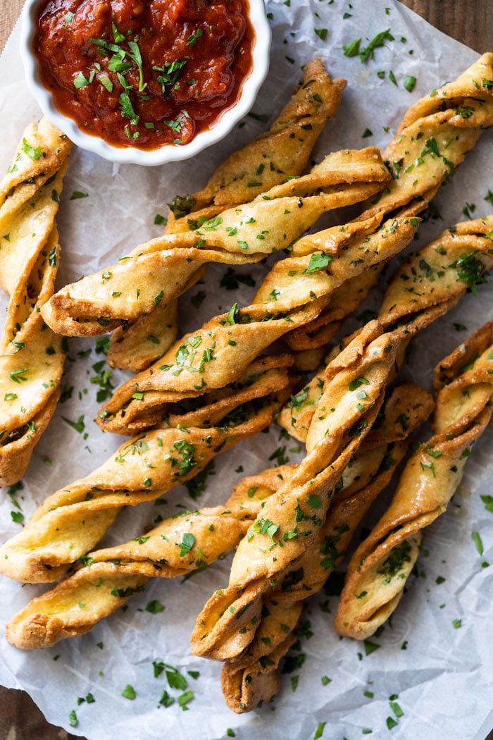 Keto Bread Sticks Garlic Breadsticks
 Garlic Dairy Free & Keto Breadsticks Twists gnom gnom