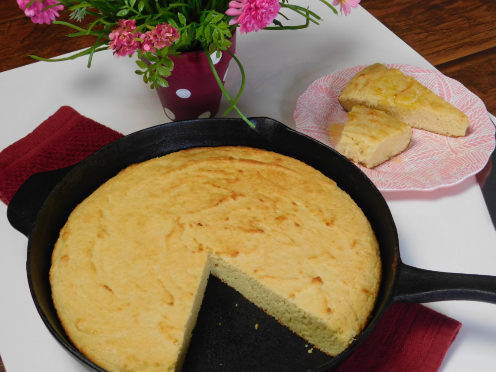 Keto Cornbread Low Carb Coconut Flour
 Mama s Sweet Keto Cornbread Recipe