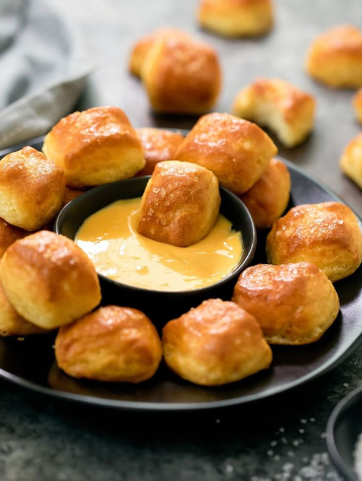 Low Carb Keto Soft Pretzel Bites
 Low Carb Keto Soft Pretzel Bites Recipe in 2020