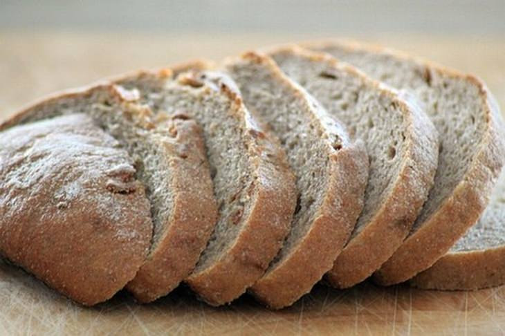 Low Carb Rye Bread Recipe
 Breads