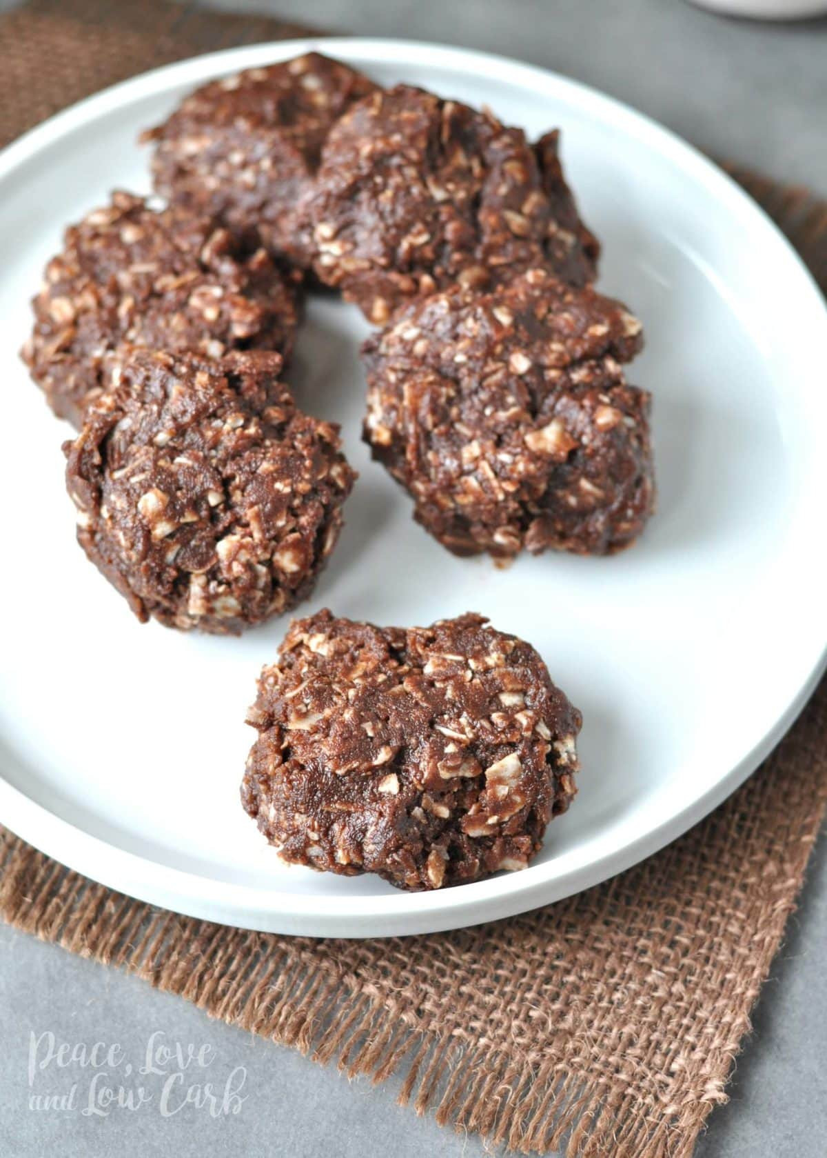 No Bake Keto Dessert
 Chocolate Peanut Butter Low Carb Keto No Bake Cookies