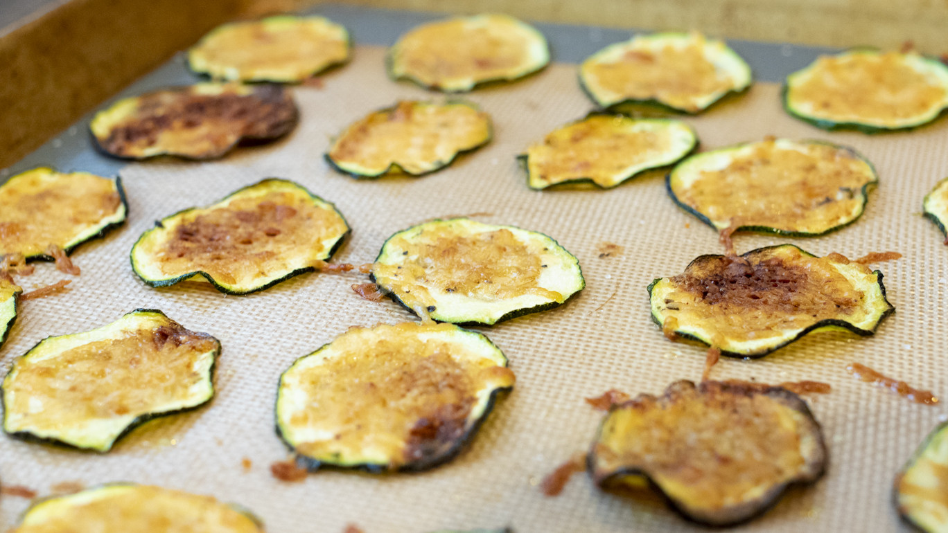 Parmesan Zucchini Keto
 Keto Parmesan Zucchini Chips Chef Shamy