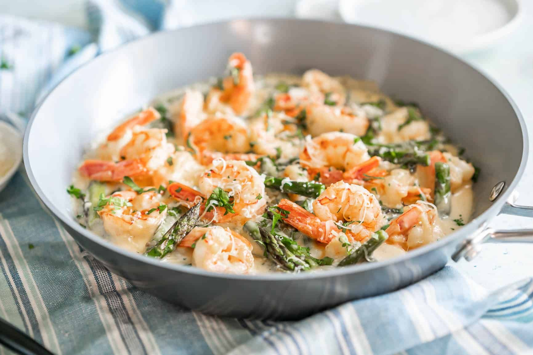 Pesto Alfredo Shrimp Keto Keto Creamy Asparagus and Shrimp Alfredo