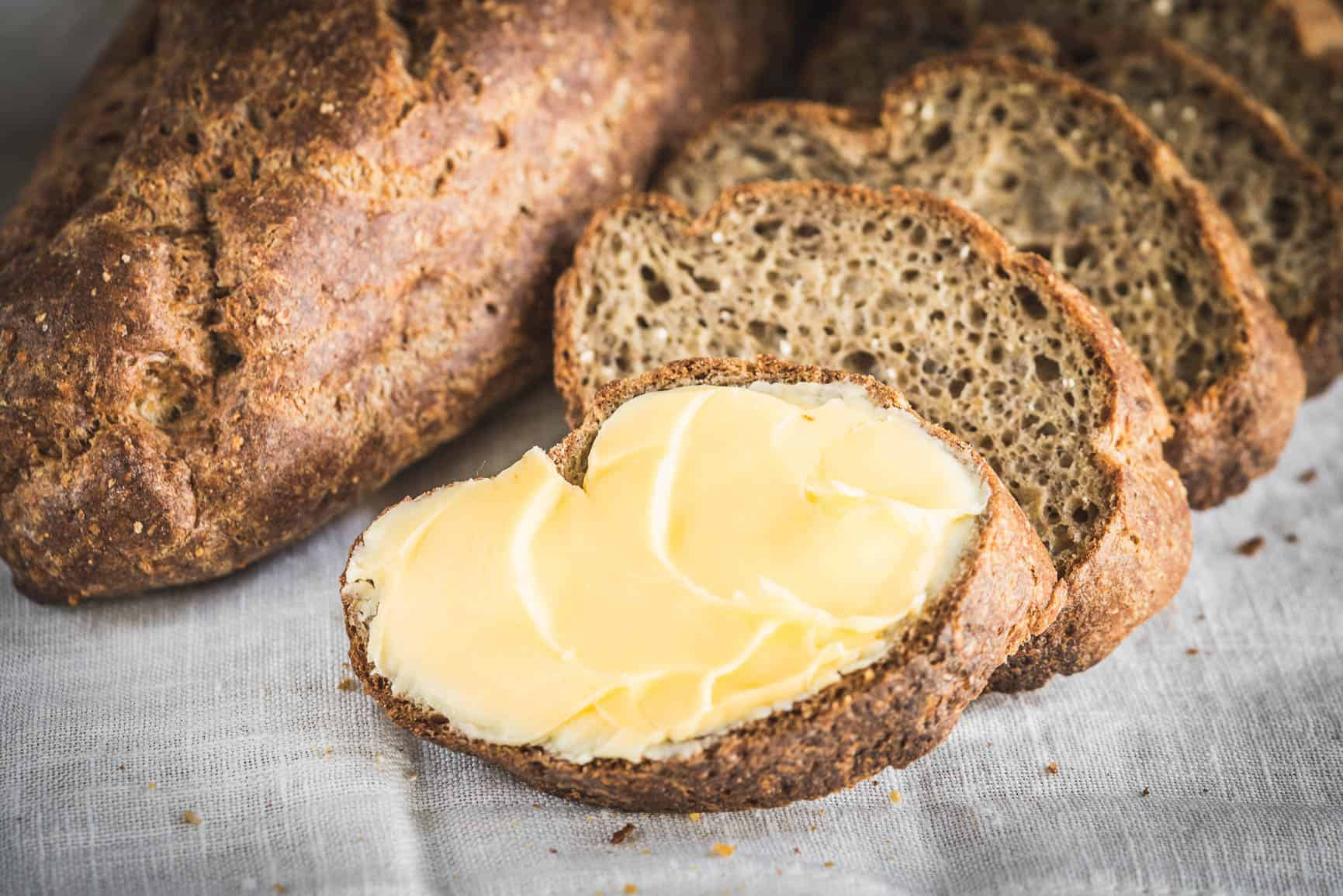 Быстрый рецепт хлеба без яиц