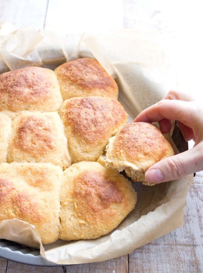 Pull Apart Keto Bread Rolls
 These pull apart Keto bread rolls are made with yeast