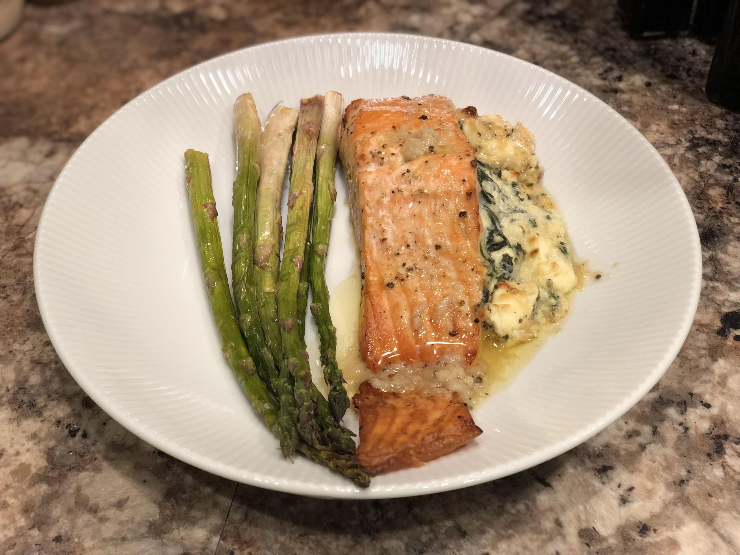 Stuffed Salmon Keto
 Creamy spinach stuffed salmon