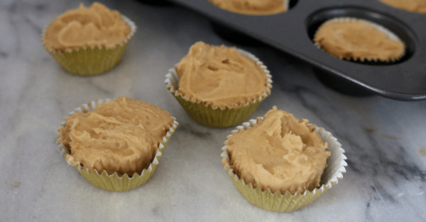 Vegan Keto Cheesecake
 Vegan Keto Peanut Butter Cheesecake Bites