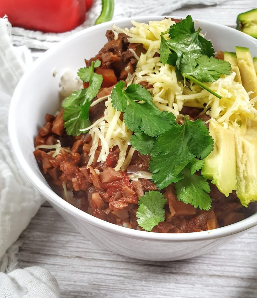 Vegan Keto Chili
 Vegan Keto Smoky Chili whole30 pliant Gallaxy