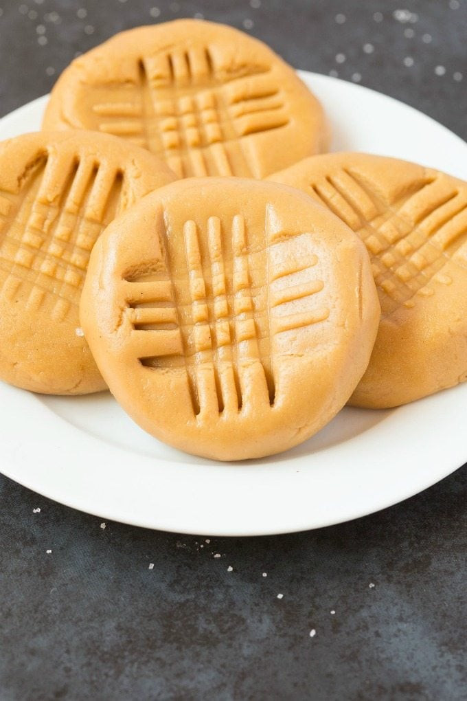 Vegan Keto Peanut Butter Cookies
 3 Ingre nt No Bake Paleo Vegan Peanut Butter Cookies