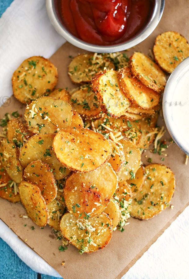 Easy Dinner Sides
 Parmesan Roasted Potatoes Kleinworth & Co