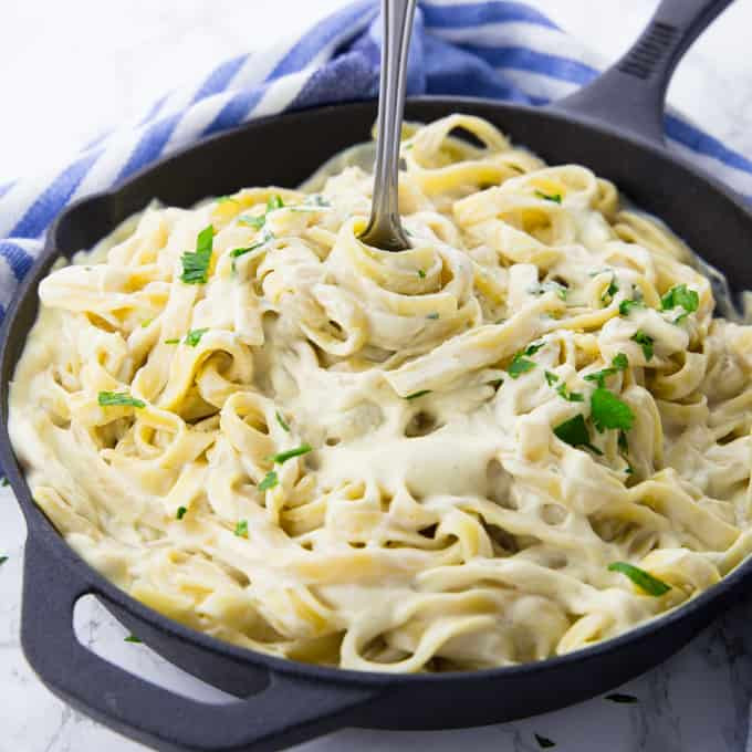 Easy Vegan Alfredo Sauce
 Vegan Alfredo Sauce Super Easy and Creamy Vegan Heaven