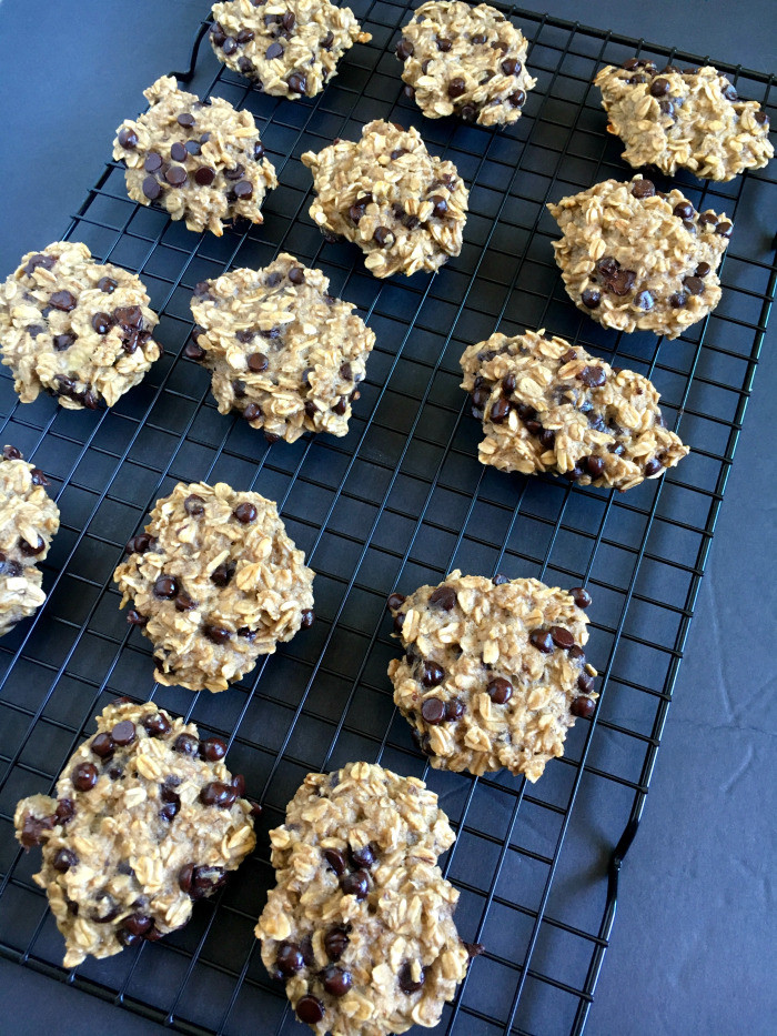 Easy Vegan Cookies 3 Ingredients
 Vegan and Gluten Free Simple 3 Ingre nt Banana Cookies