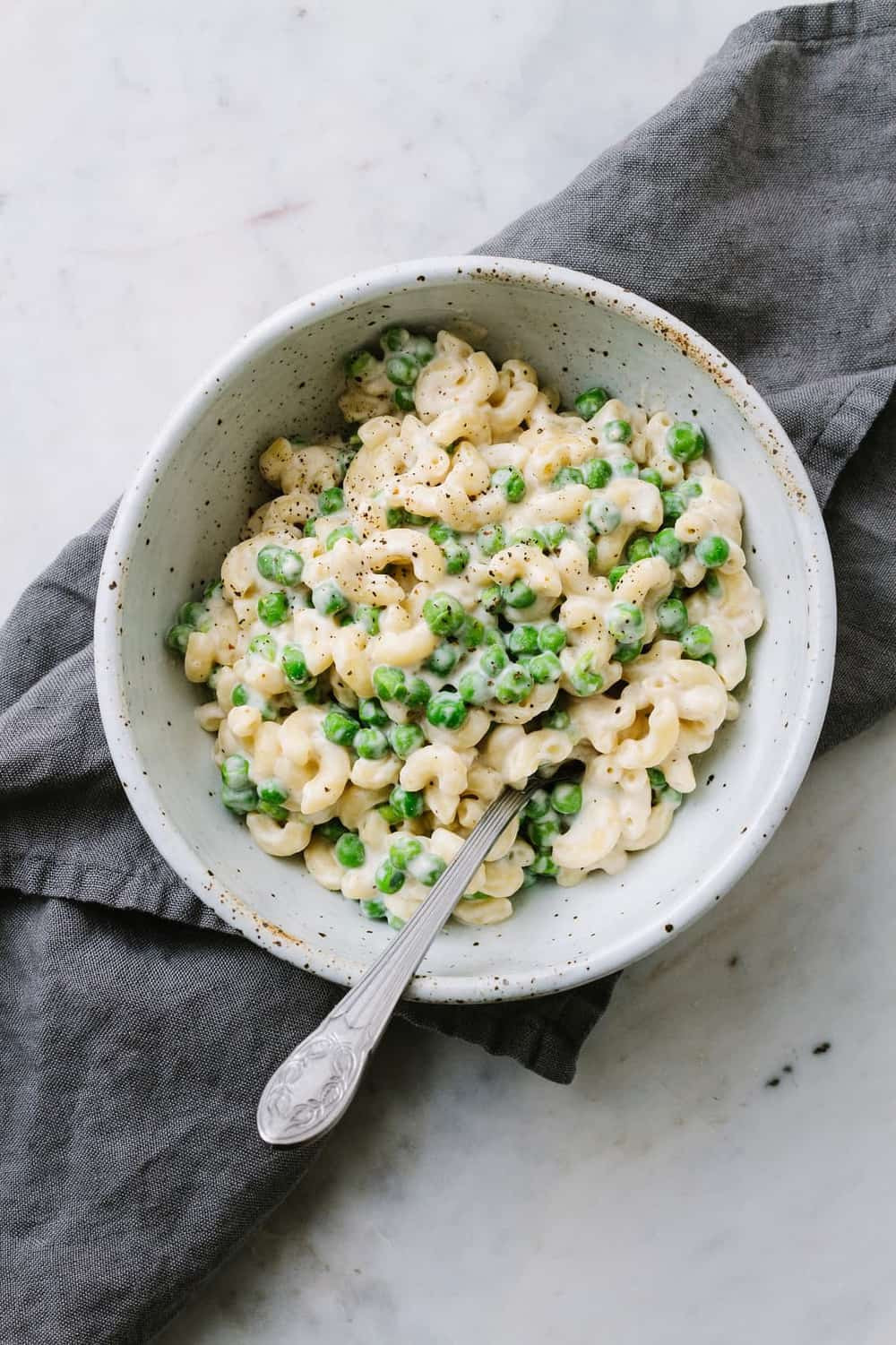 Easy Vegan Mac And Cheese
 EASY VEGAN MAC AND CHEESE WITH PEAS THE SIMPLE VEGANISTA