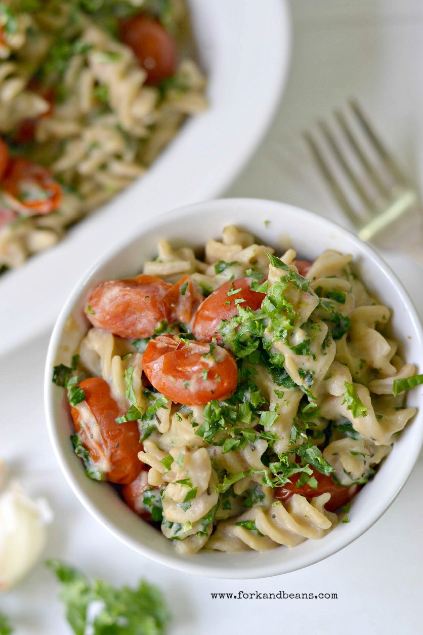 Easy Vegan Pasta
 Easy Vegan Creamy Pasta with Kale Fork and Beans