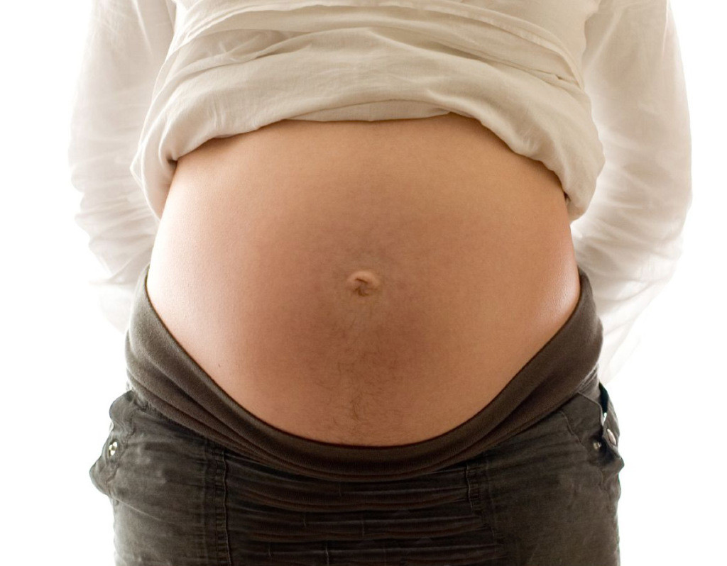 Pregnancy After Weight Loss Surgery
 Mixed results seen in pregnancy plications after weight