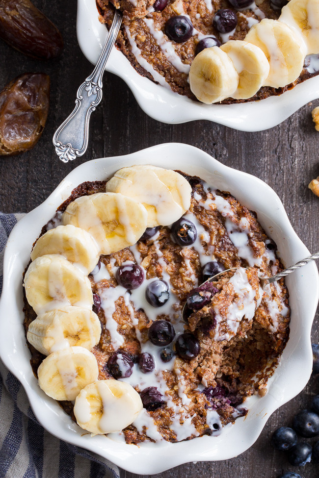 Vegan Breakfast Oatmeal
 Blueberry "Oatmeal" Breakfast Bake Paleo Vegan No Sugar