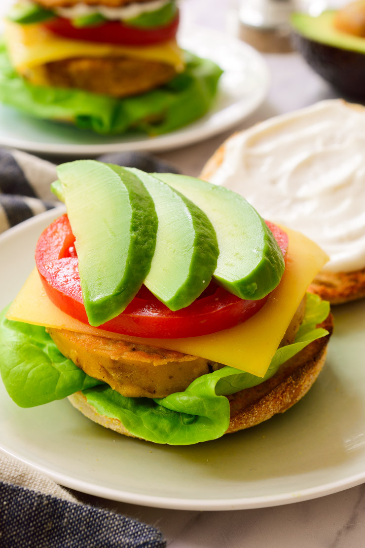 Vegan Breakfast Sandwich
 Vegan Breakfast Sandwich