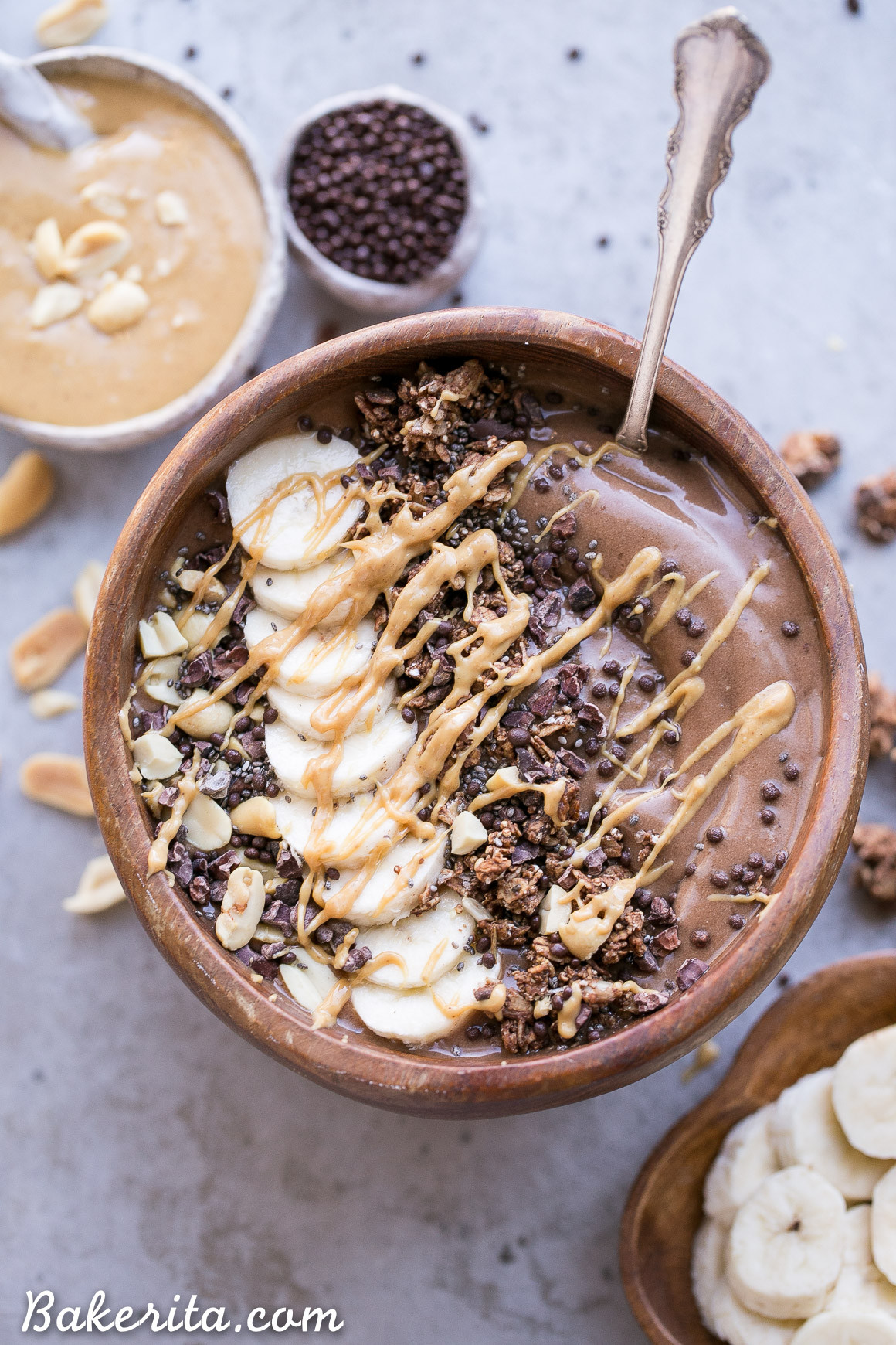 Vegan Breakfast Smoothie Bowl
 Chocolate Peanut Butter Banana Smoothie Bowl • Bakerita