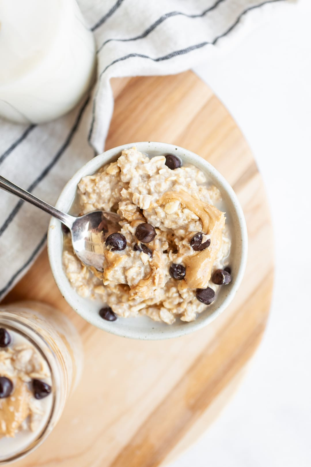 Vegan Protein Overnight Oats
 Vegan Protein Packed Cookie Dough Overnight Oats